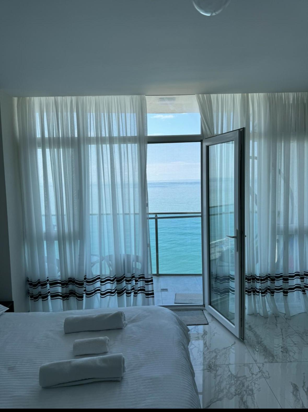 Apartament Sea Batumi Zewnętrze zdjęcie
